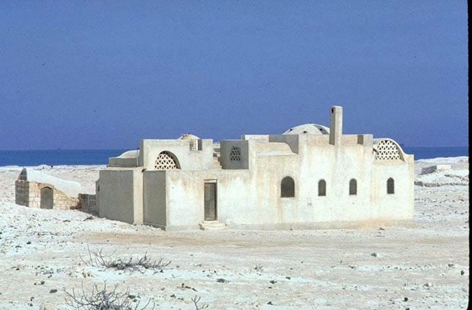 🌍 Hassan Fathy: A Visionary Architect Who Blended Tradition with Modernity 🌍