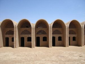 🌍 Hassan Fathy: A Visionary Architect Who Blended Tradition with Modernity 🌍