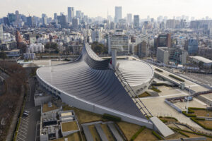 Yoyogi National Gymnasium - Kenzo Tange . Image © Arne Müseler via Wikipedia under license CC BY S.A 3.0